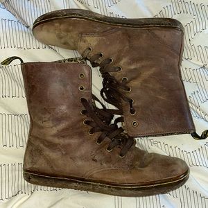 Dr Marten Stratford Lace Up Boots